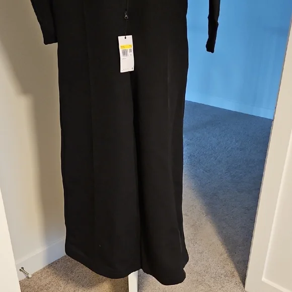 NWT Nike Black Zip-Up Jumpsuit - Picture 4 of 5